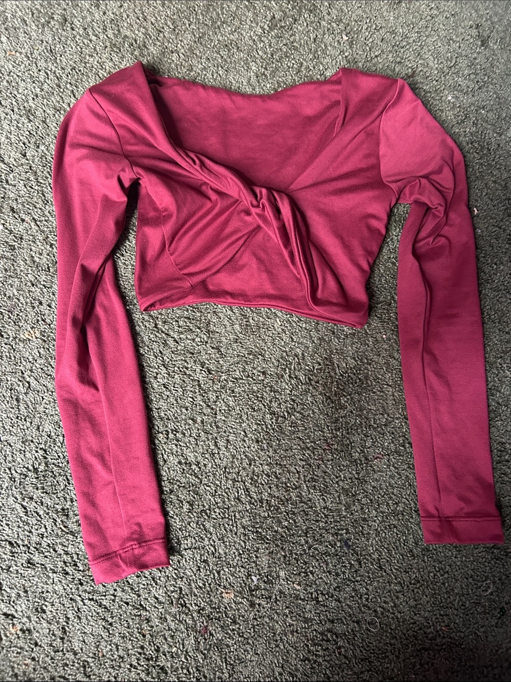 Five the Label Cropped Twist Front Long-Sleeve Top - Wine